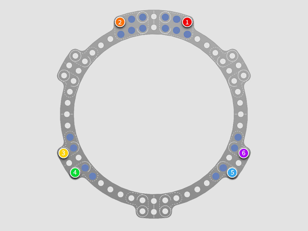 Figure 7c
Custom Strut Mount options are shown in blue in the software 